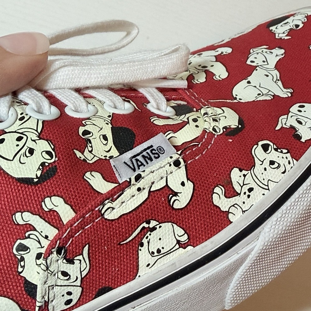 Vans X Disney 101 Dalmatians Low Top Sneaker Red White Women's 10.5 Men's 9 - Picture 5 of 12